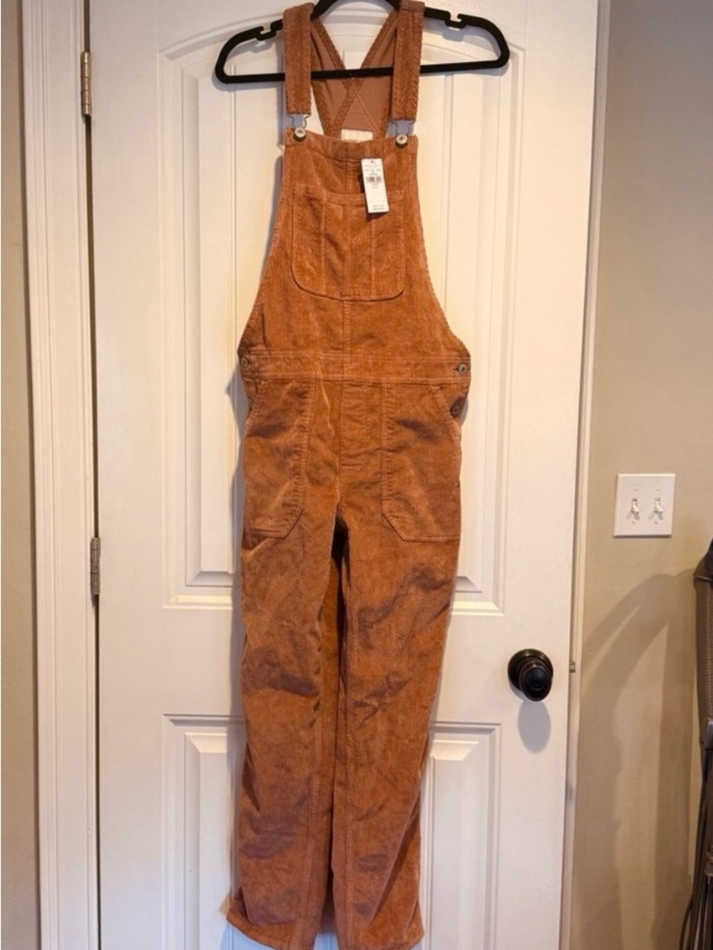 American Eagle Outfitters Rust Corduroy Overalls - Picture 4 of 6